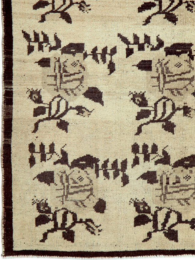 Vintage Turkish Anatolian Rug, No.18276 - Galerie Shabab