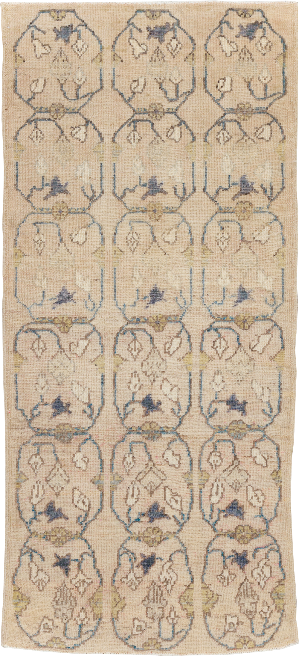 Vintage Turkish Anatolian Rug, No.18277 - Galerie Shabab