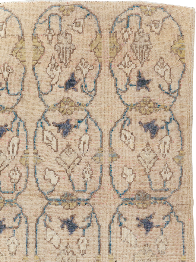 Vintage Turkish Anatolian Rug, No.18277 - Galerie Shabab