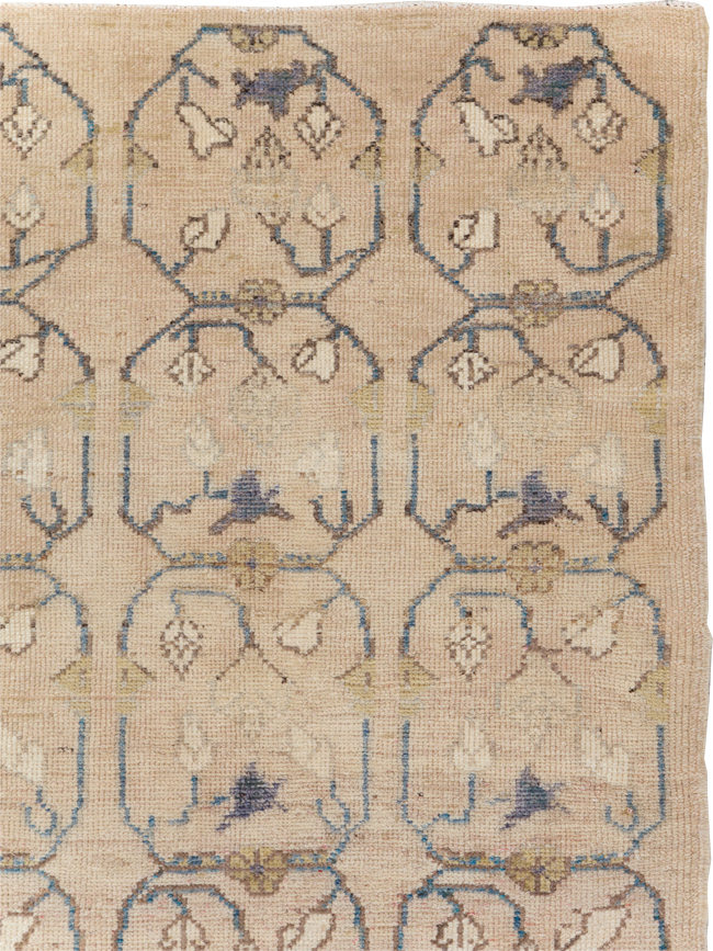 Vintage Turkish Anatolian Rug, No.18277 - Galerie Shabab