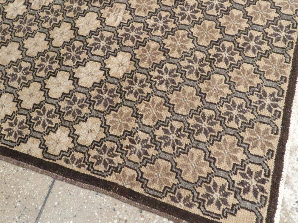 Vintage Turkish Anatolian Rug, No.18279 - Galerie Shabab