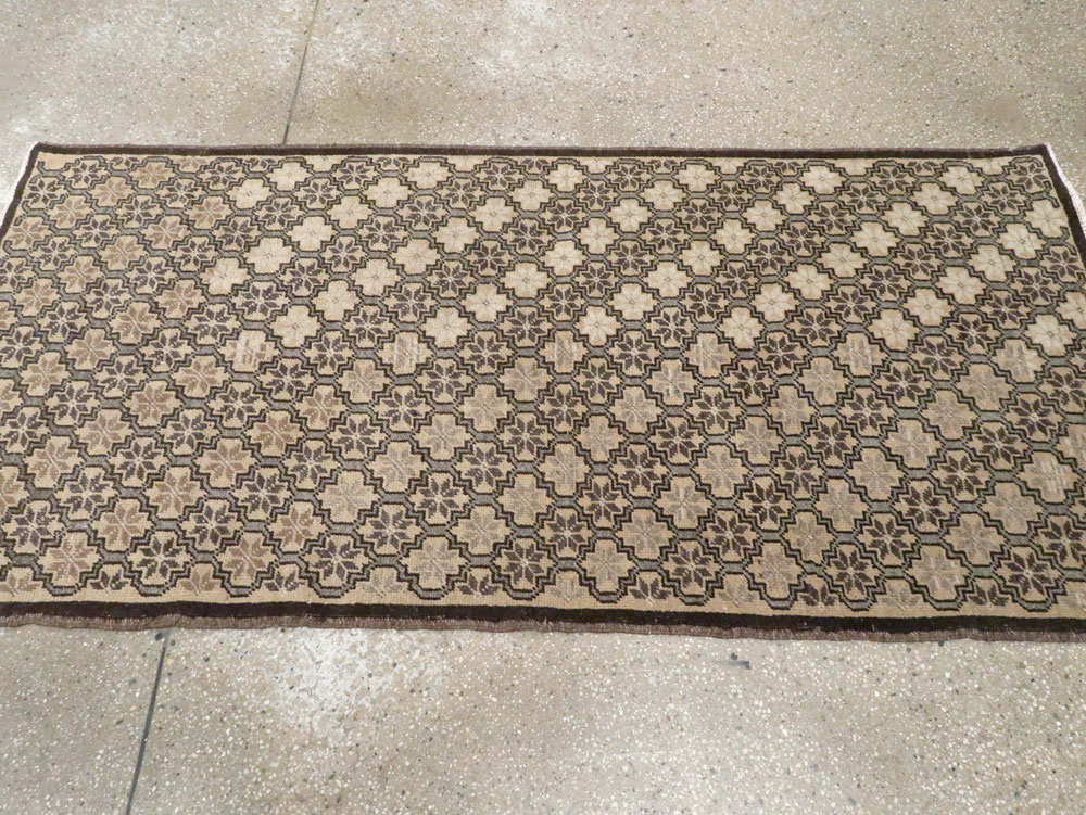 Vintage Turkish Anatolian Rug, No.18279 - Galerie Shabab