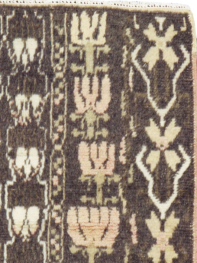 Vintage Turkish Anatolian Rug, No.18281 - Galerie Shabab