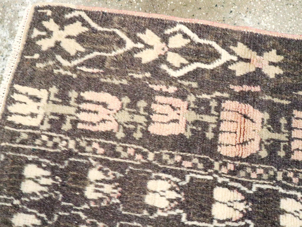 Vintage Turkish Anatolian Rug, No.18281 - Galerie Shabab