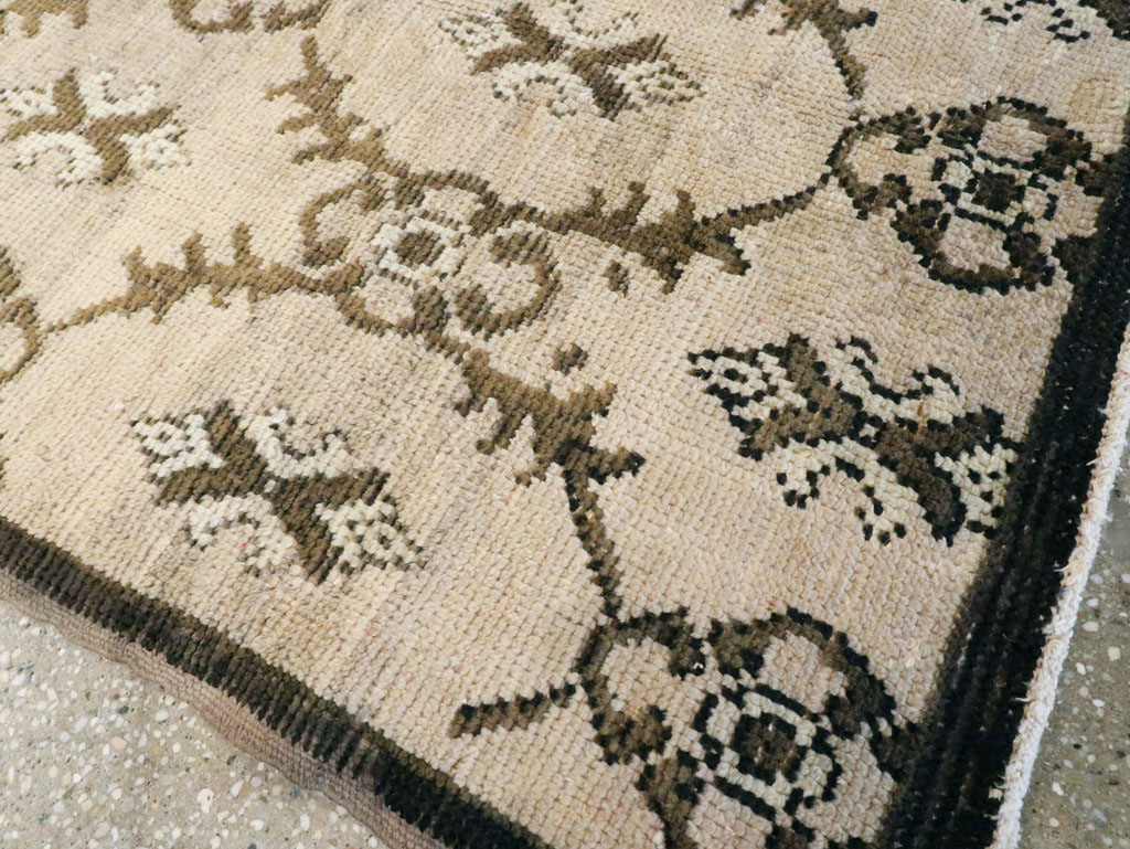 Vintage Turkish Anatolian Rug, No.18282 - Galerie Shabab