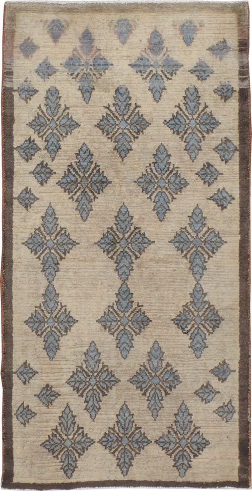 Vintage Anatolian Rug, No.18284 - Galerie Shabab