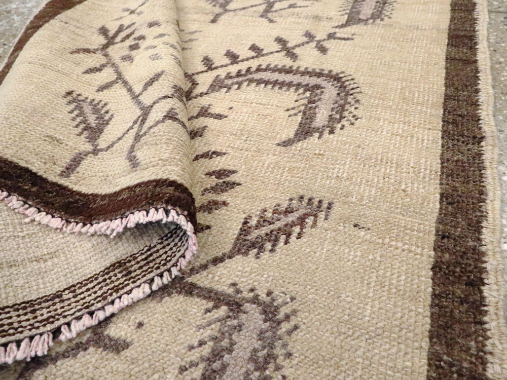 Vintage Turkish Anatolian Rug, No.18289 - Galerie Shabab