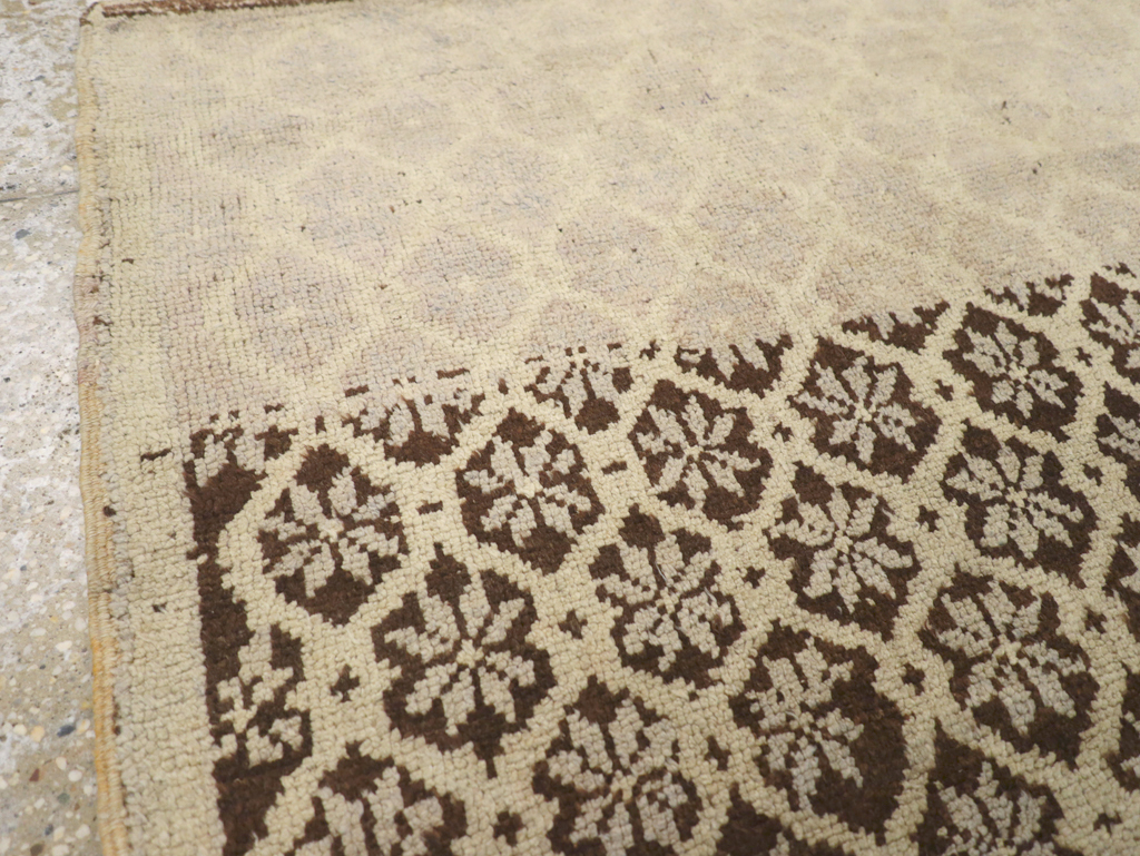 Vintage Turkish Anatolian Rug, No.18290 - Galerie Shabab
