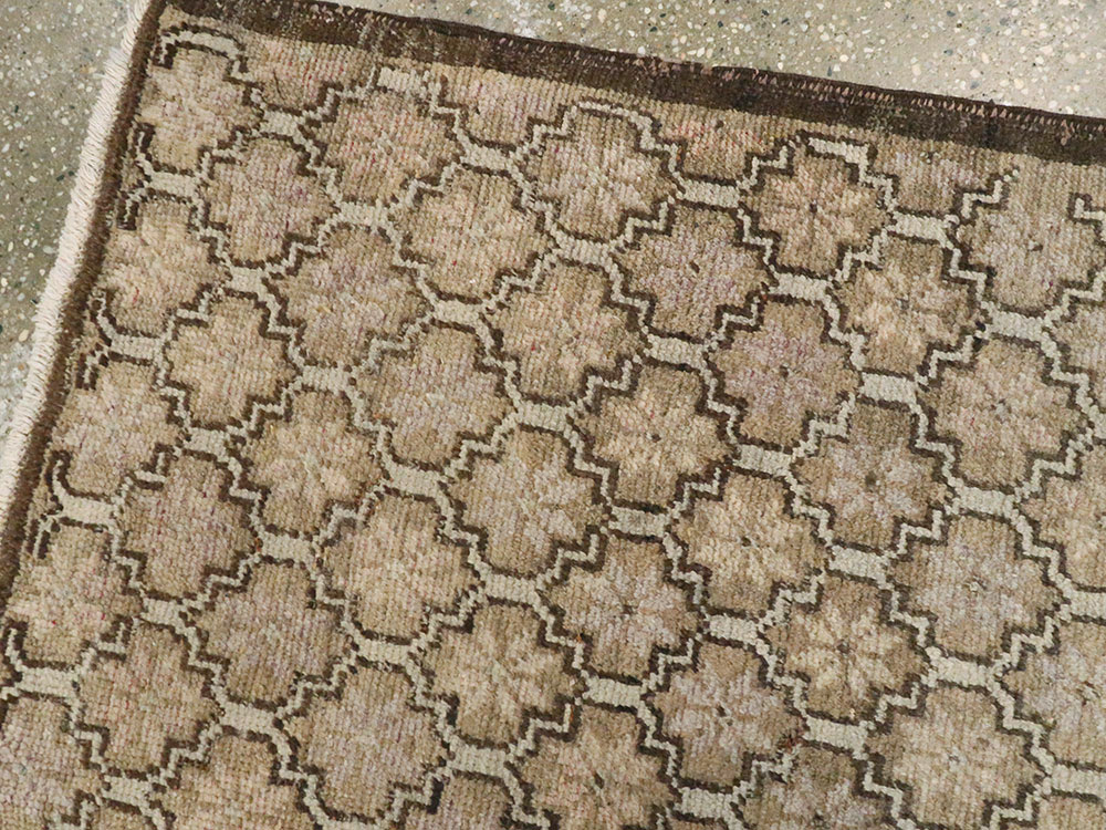 Vintage Turkish Anatolian Rug, No.18291 - Galerie Shabab