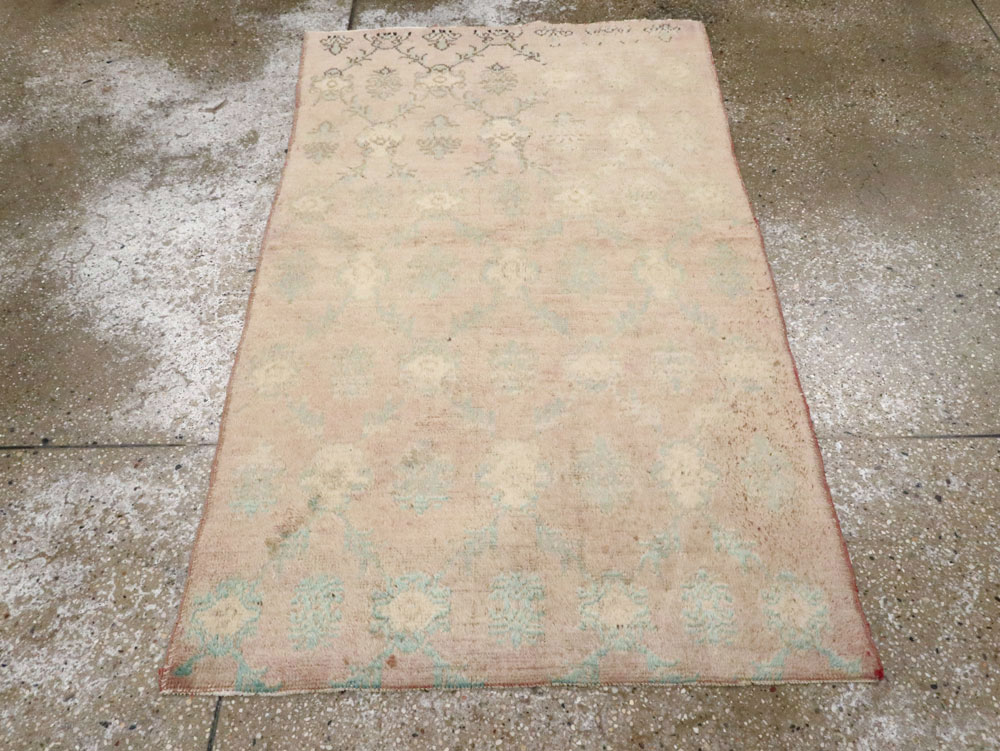 Vintage Turkish Anatolian Rug, No.18298 - Galerie Shabab
