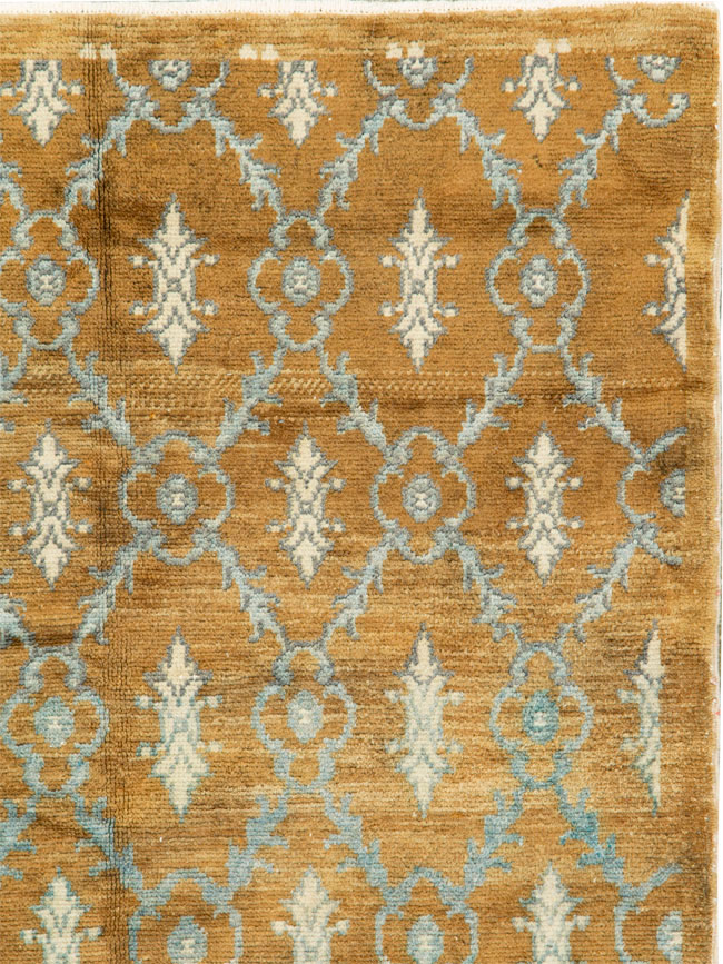 Vintage Turkish Anatolian Rug, No.18299 - Galerie Shabab