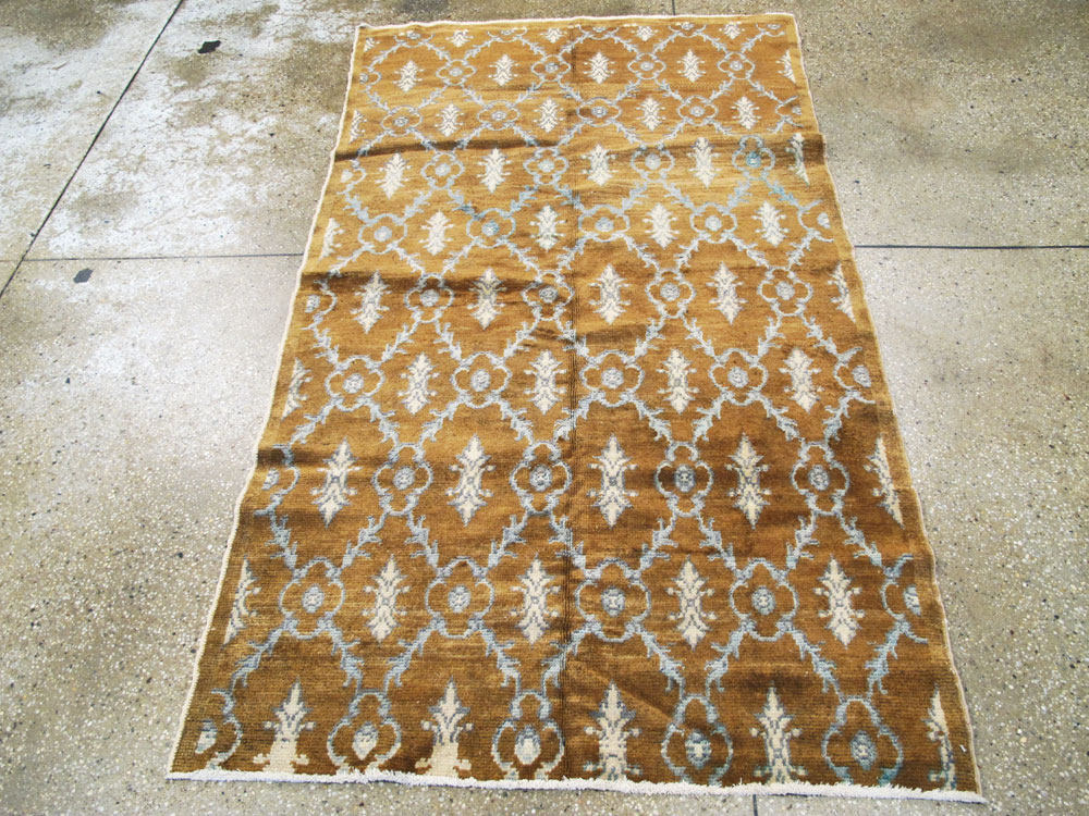 Vintage Turkish Anatolian Rug, No.18299 - Galerie Shabab
