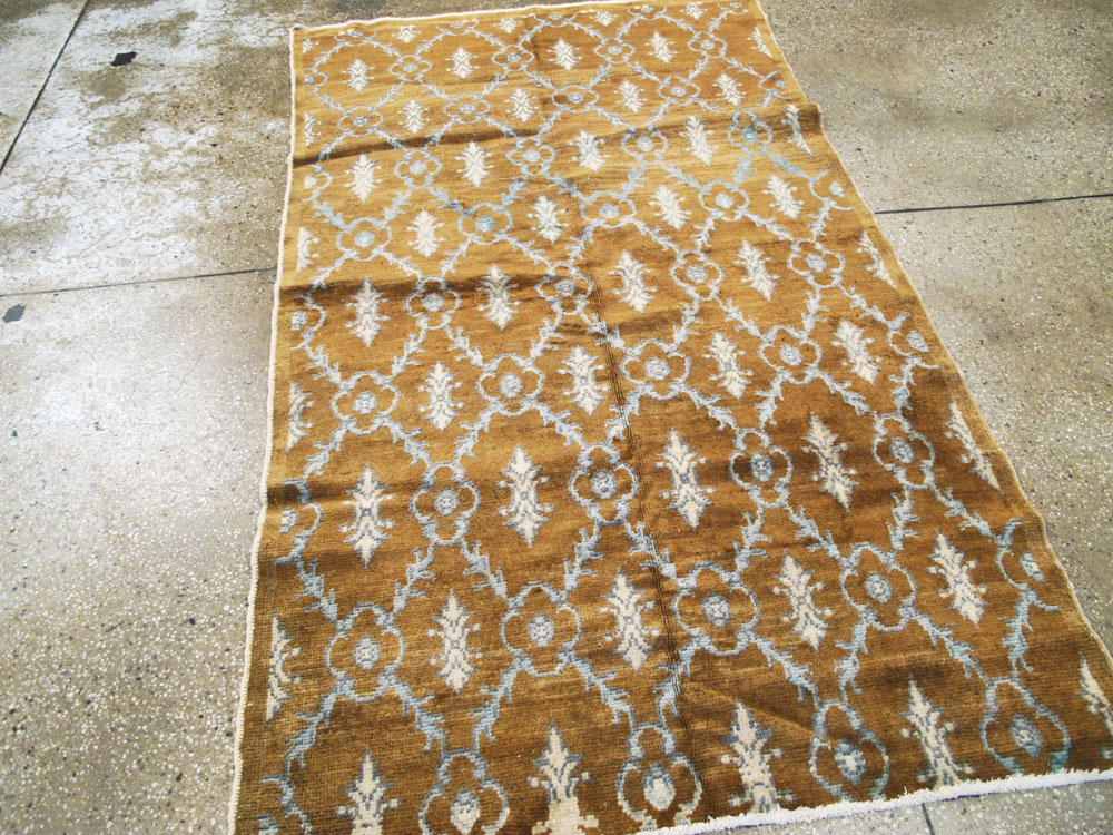 Vintage Turkish Anatolian Rug, No.18299 - Galerie Shabab