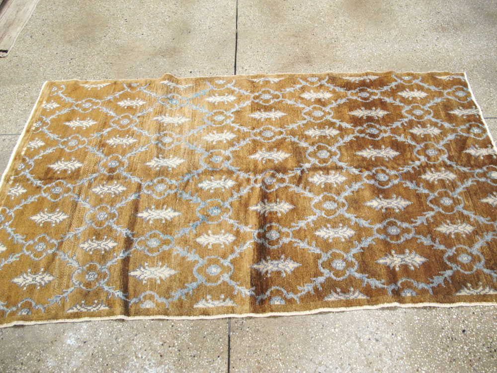 Vintage Turkish Anatolian Rug, No.18299 - Galerie Shabab