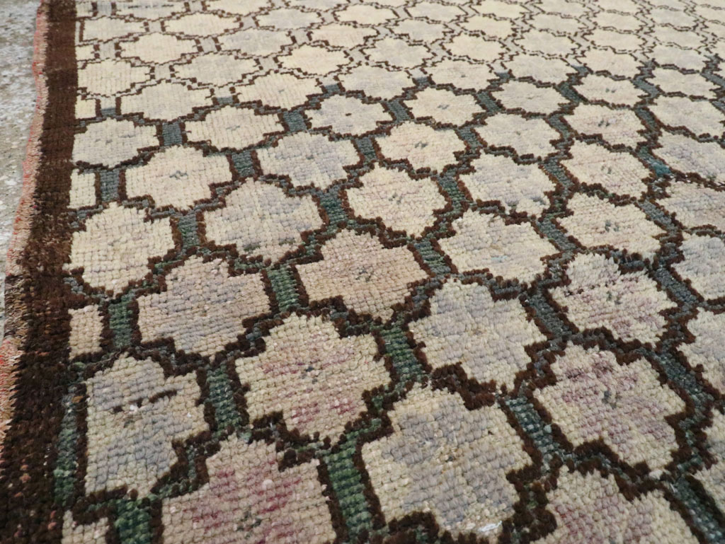 Vintage Turkish Anatolian Rug, No.18305 - Galerie Shabab