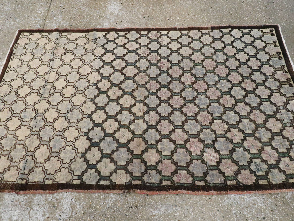 Vintage Turkish Anatolian Rug, No.18305 - Galerie Shabab