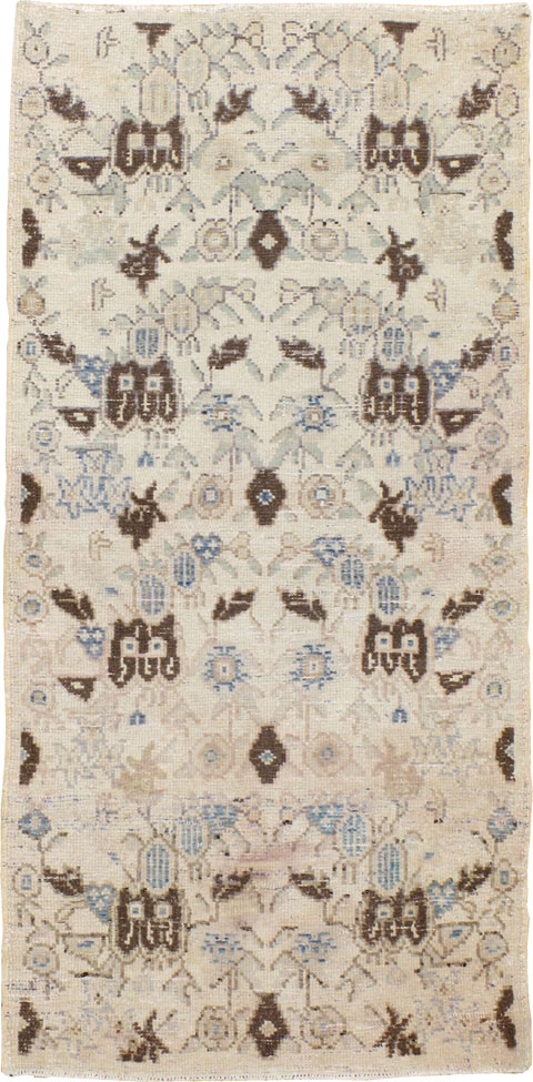 Vintage Turkish Anatolian Rug, No.18306 - Galerie Shabab