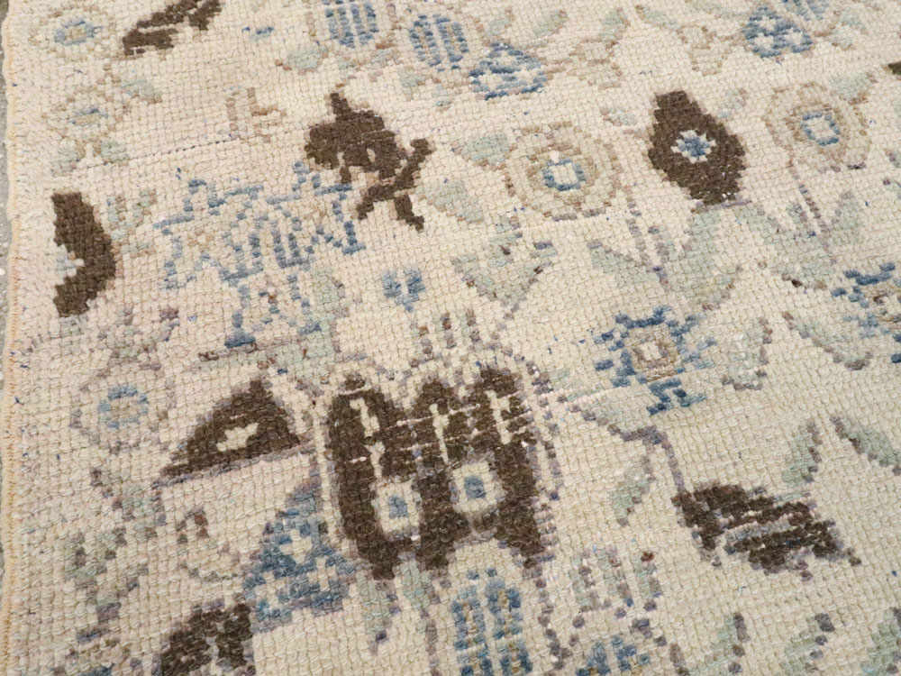 Vintage Turkish Anatolian Rug, No.18306 - Galerie Shabab