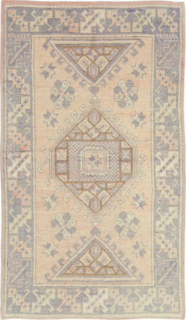 Vintage Turkish Anatolian Rug, No.18315 - Galerie Shabab