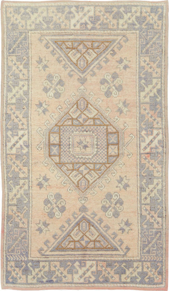 Vintage Turkish Anatolian Rug, No.18315 - Galerie Shabab