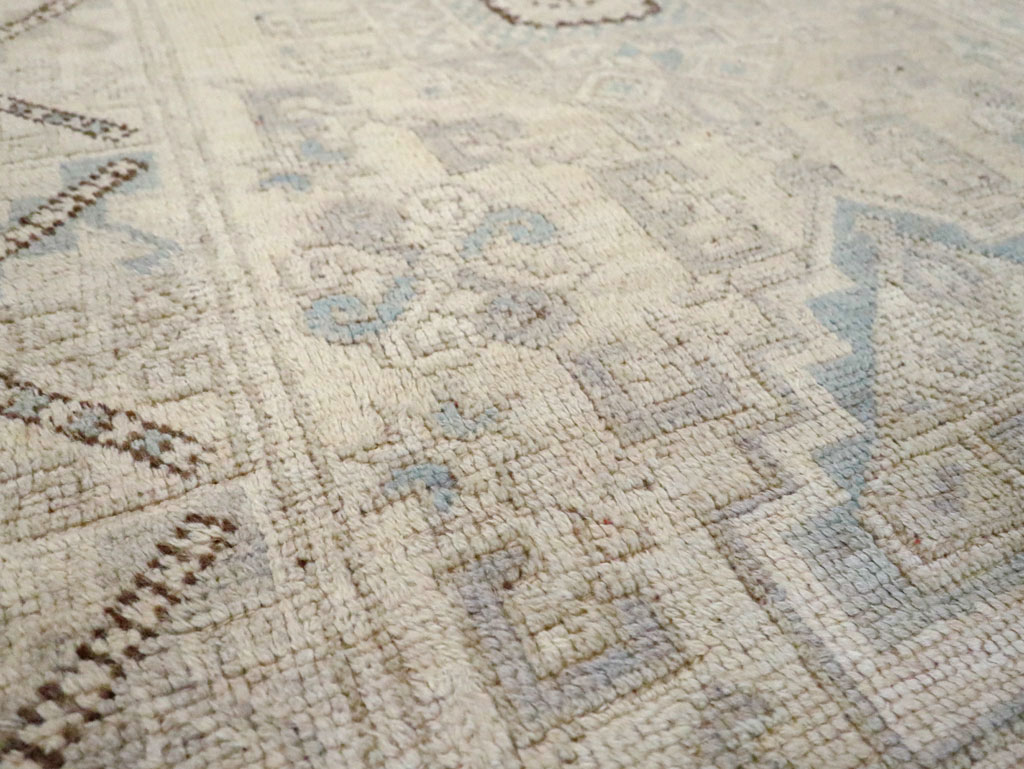 Vintage Anatolian Rug, No.18316 - Galerie Shabab