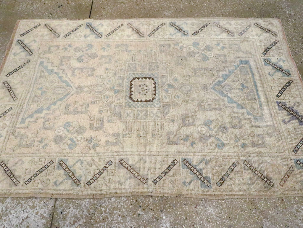 Vintage Anatolian Rug, No.18316 - Galerie Shabab