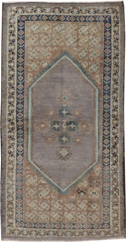 Antique Oushak Rug, No.18321 - Galerie Shabab