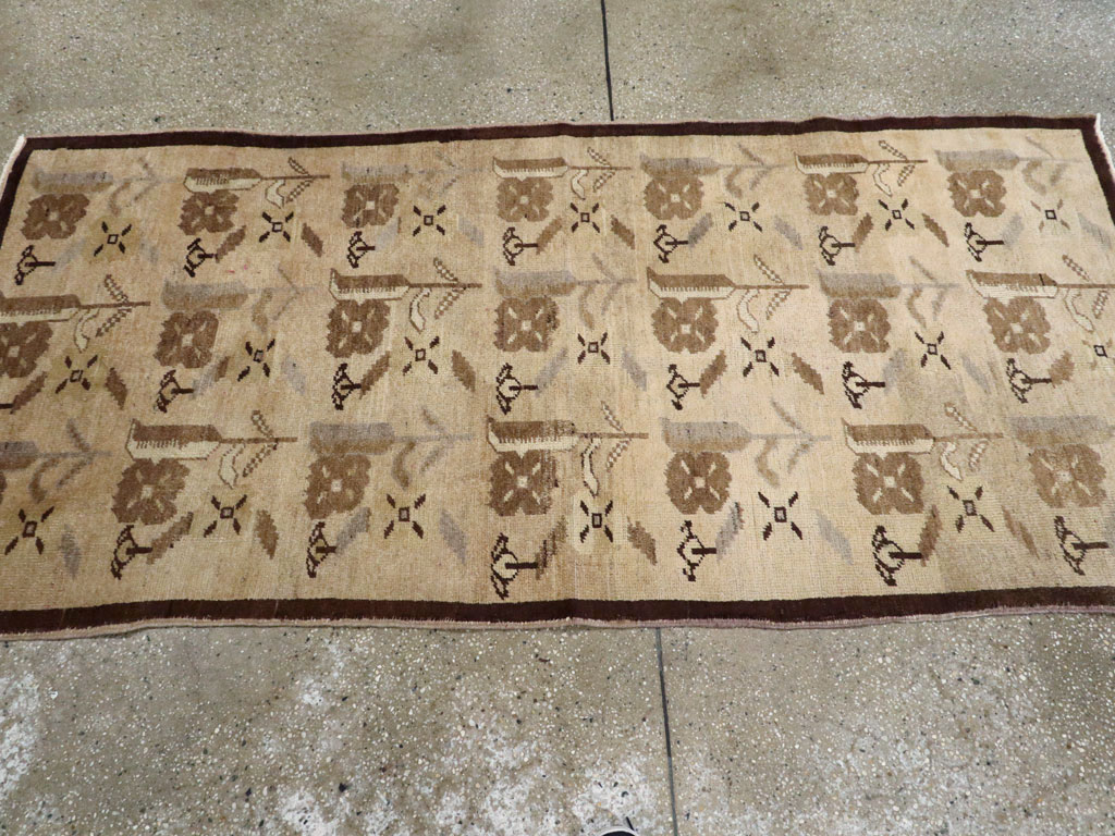 Vintage Turkish Anatolian Rug, No.18327 - Galerie Shabab