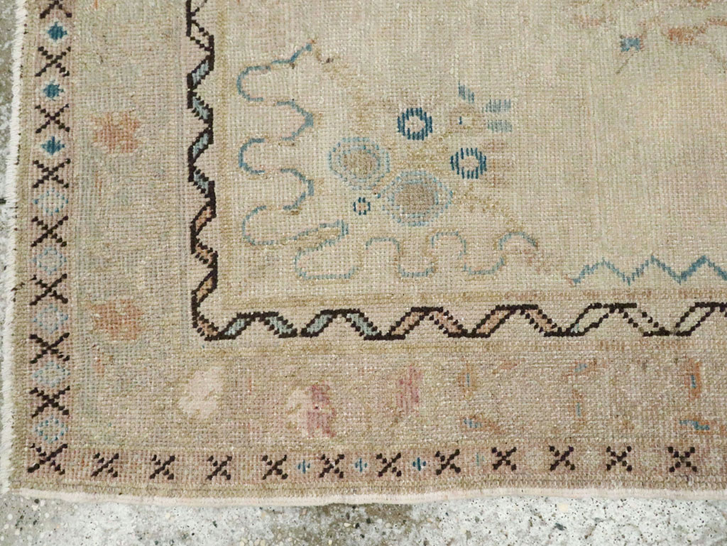 Vintage Turkish Anatolian Runner, No.18330 - Galerie Shabab