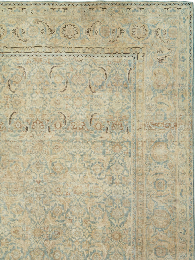 Antique Persian Tabriz Rug, No.18346 - Galerie Shabab