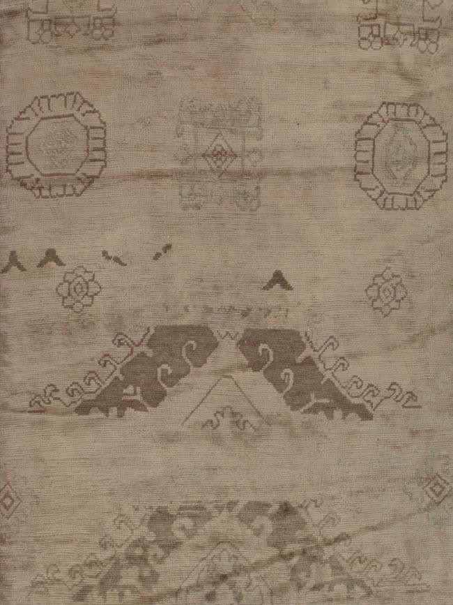 Antique Oushak Carpet, No.18351 - Galerie Shabab