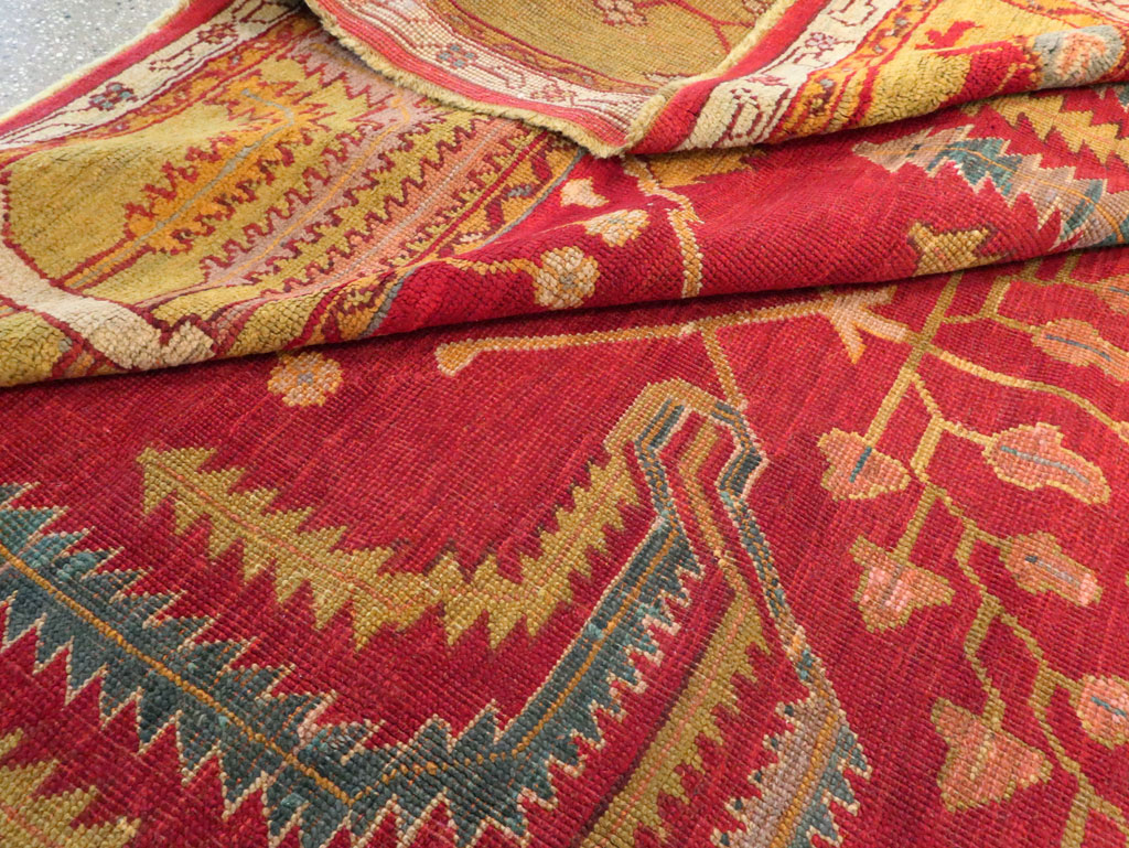 Antique Turkish Oushak Carpet, No.18352 - Galerie Shabab