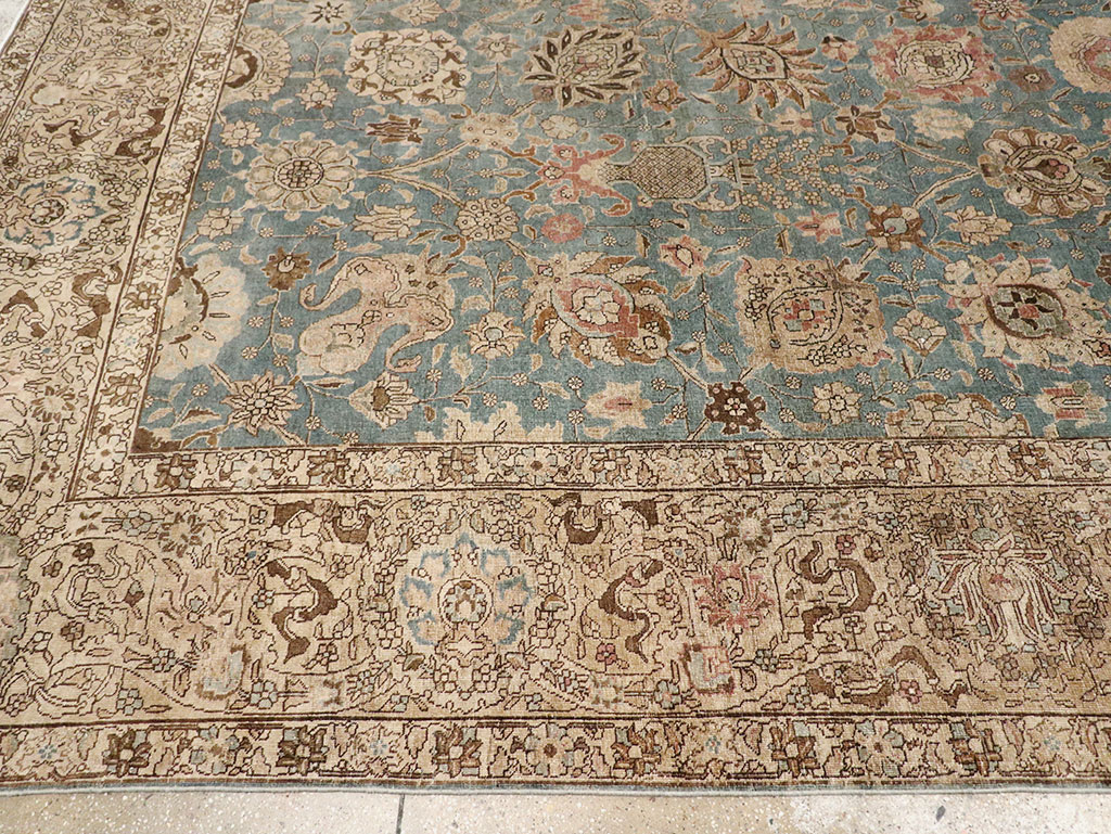 Vintage Persian Tabriz Room Size Carpet, No.18355 - Galerie Shabab