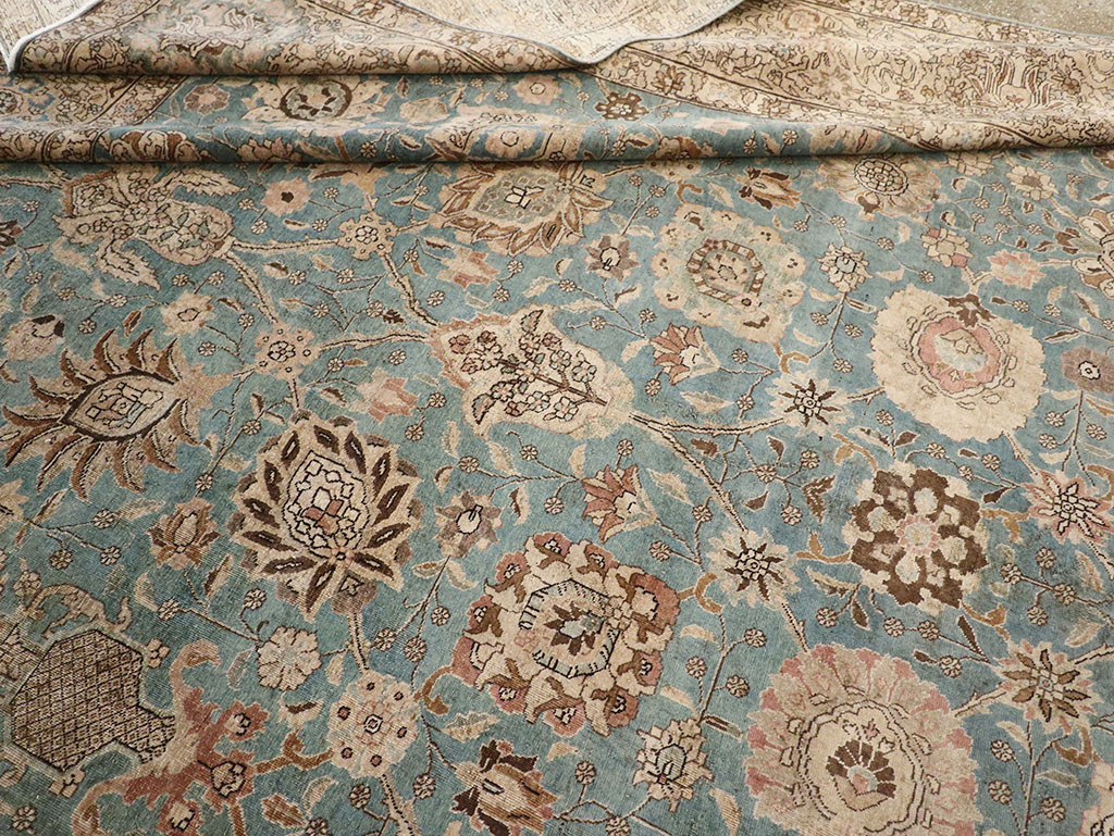 Vintage Persian Tabriz Room Size Carpet, No.18355 - Galerie Shabab