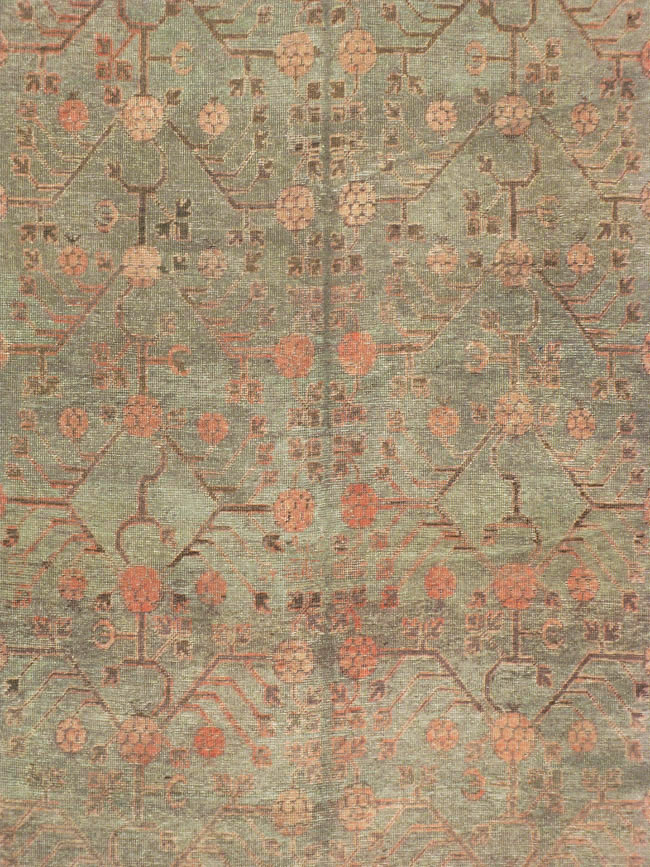 Vintage East Turkestan Khotan Carpet, No.18358 - Galerie Shabab