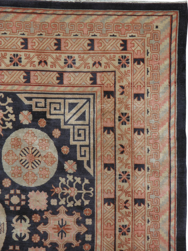 Antique Khotan Square Carpet, No.18359 - Galerie Shabab
