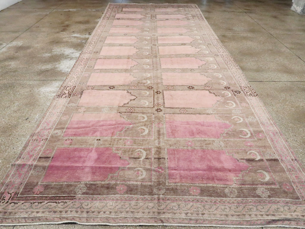 Antique East Turkestan Khotan Saph Carpet, No.18360 - Galerie Shabab
