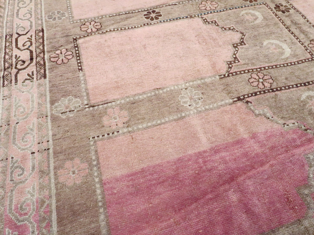 Antique East Turkestan Khotan Saph Carpet, No.18360 - Galerie Shabab