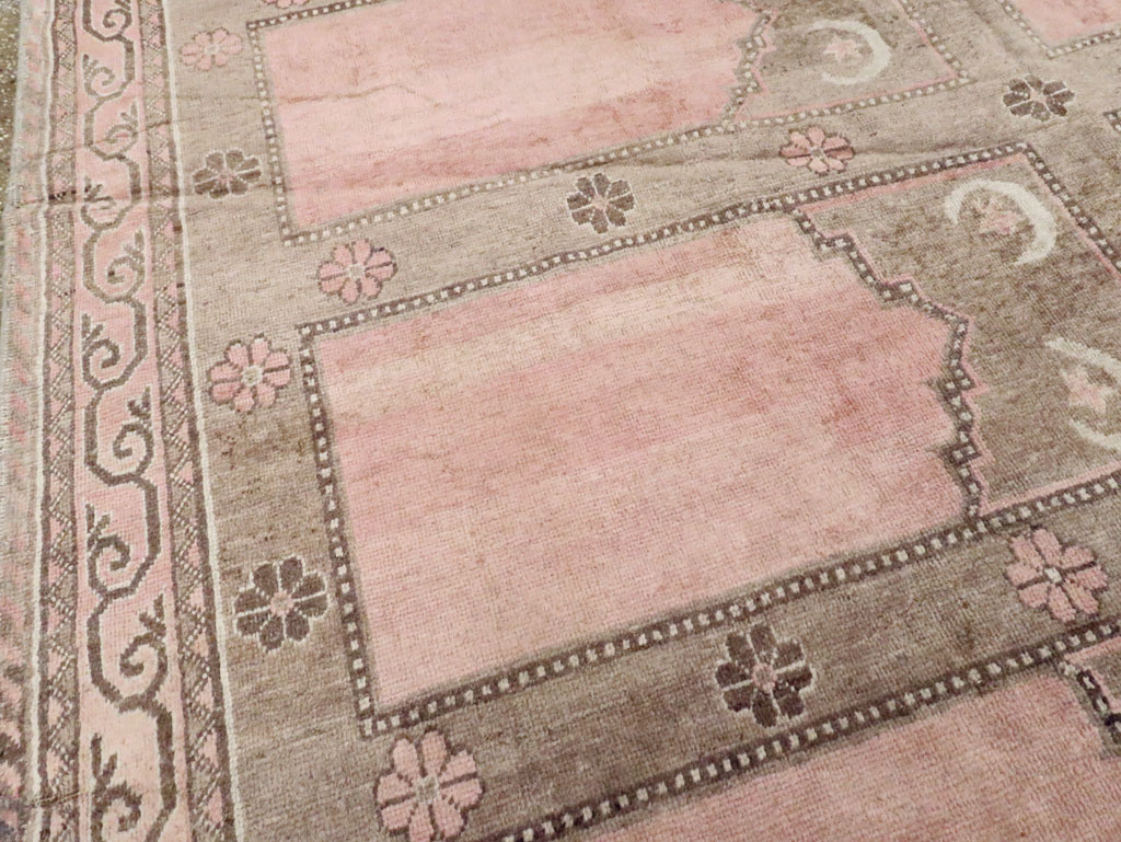 Antique East Turkestan Khotan Saph Carpet, No.18360 - Galerie Shabab