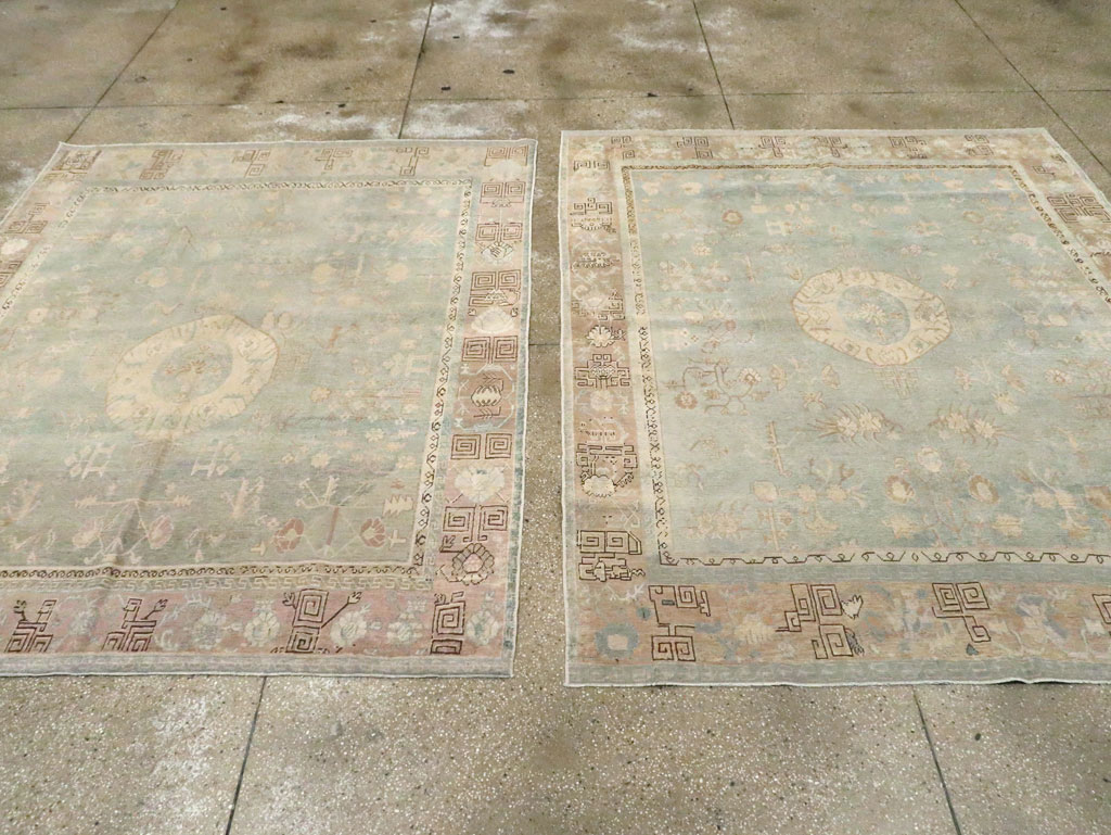 Antique East Turkestan Khotan Accent Rug, No.18362 - Galerie Shabab