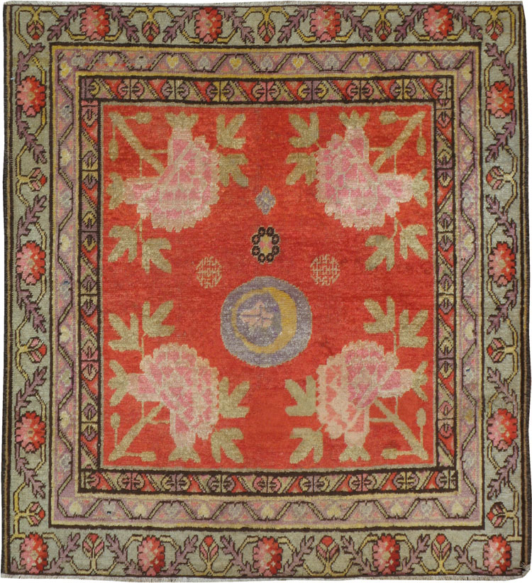 Antique Khotan Rug, No.18369 - Galerie Shabab