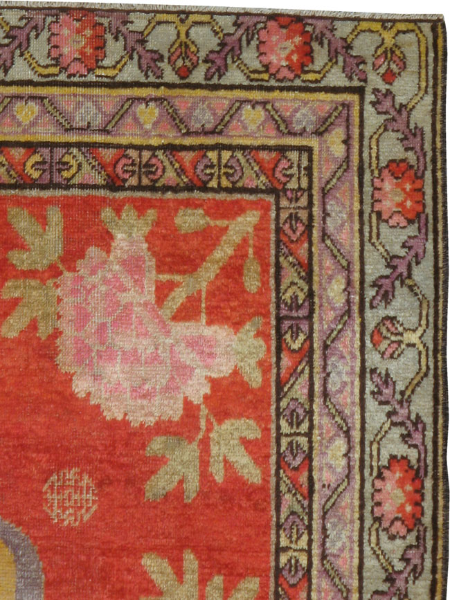 Antique Khotan Rug, No.18369 - Galerie Shabab