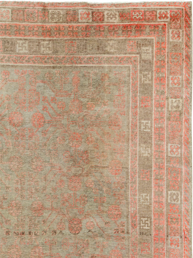 Vintage East Turkestan Khotan Gallery Carpet, No.18374 - Galerie Shabab