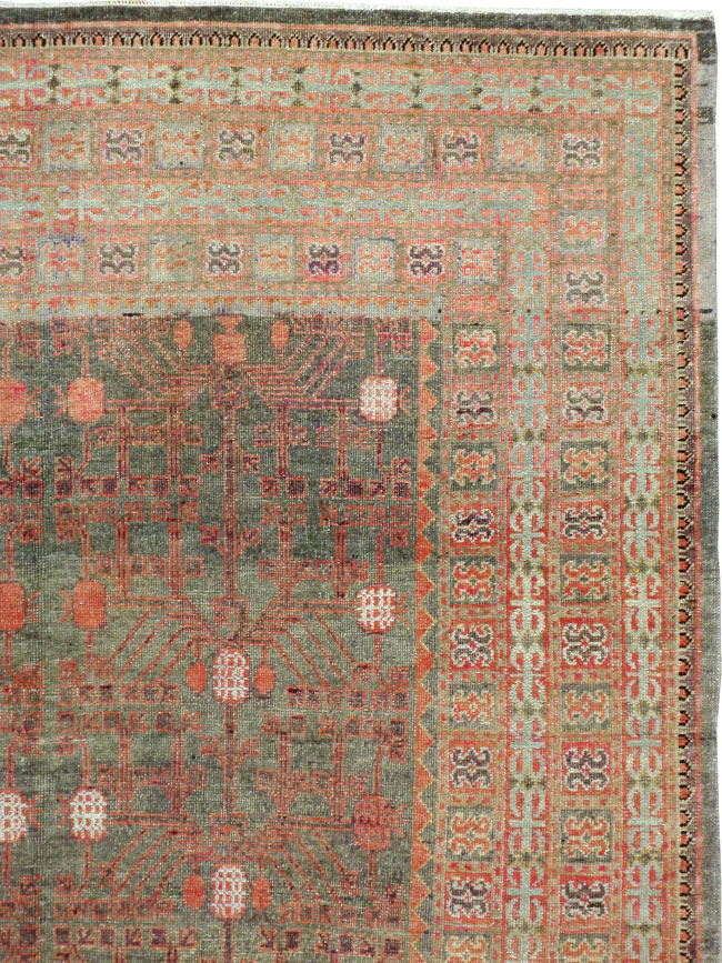 Antique East Turkestan Khotan Carpet, No.18377 - Galerie Shabab