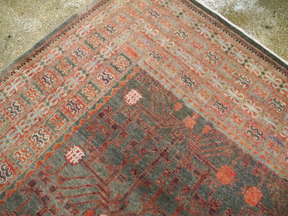 Antique East Turkestan Khotan Carpet, No.18377 - Galerie Shabab