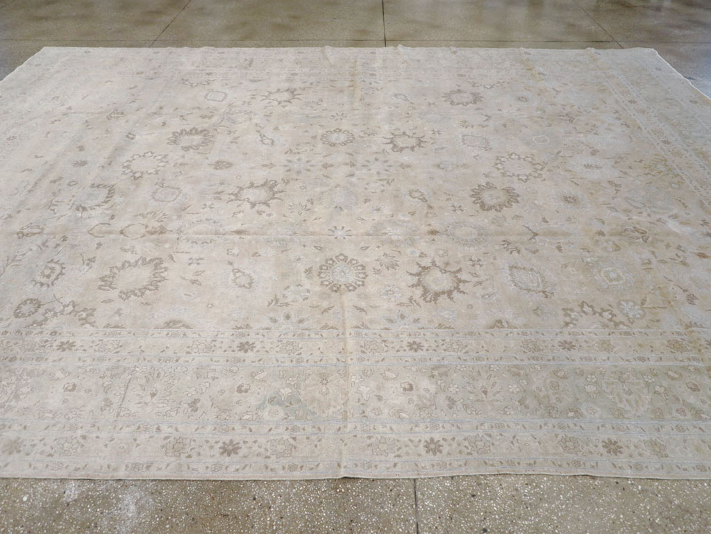 Vintage Persian Tabriz Large Room Size Carpet, No.18381 - Galerie Shabab