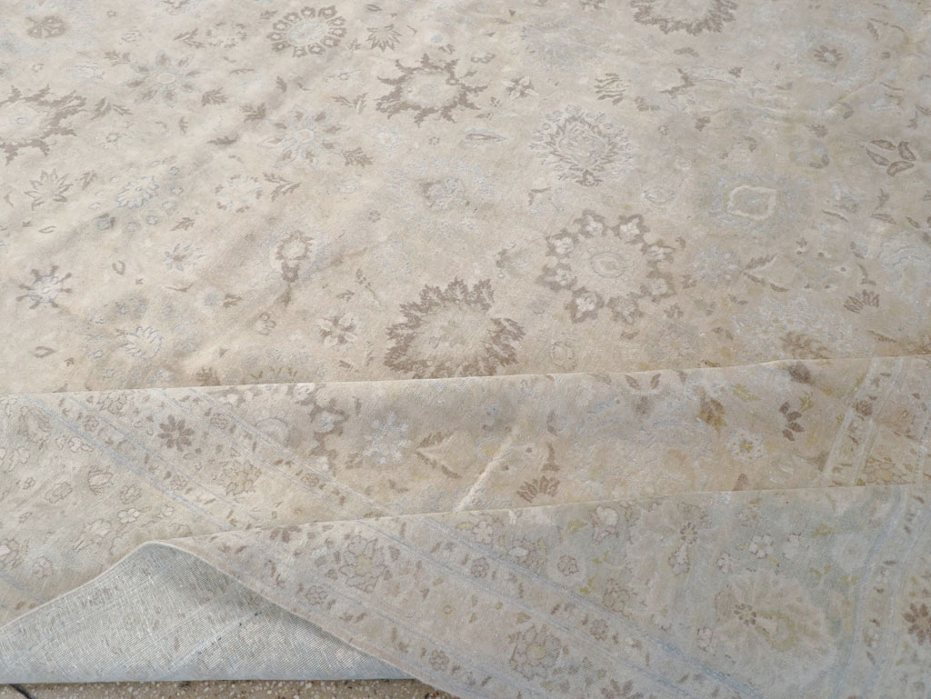 Vintage Persian Tabriz Large Room Size Carpet, No.18381 - Galerie Shabab