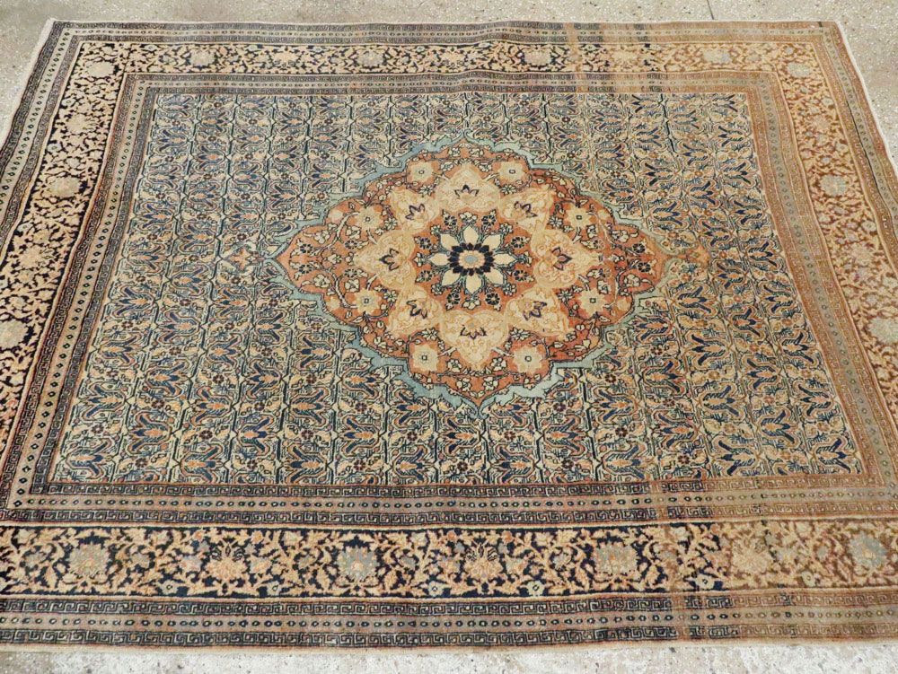 Antique Persian Tabriz Hagi Jalili Rug, No.18384 - Galerie Shabab