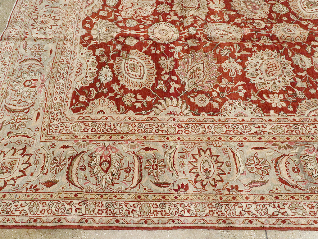 Antique Persian Mahal Carpet, No.18385 - Galerie Shabab