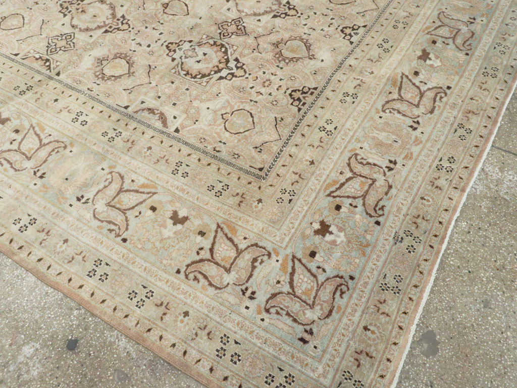 Antique Persian Dorokhsh Carpet, No.18392 - Galerie Shabab